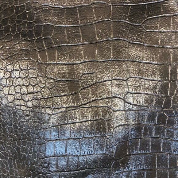 NWOT Favorite Daughter The Shay Black Embossed Faux Leather Mini Skirt Size 25 - Picture 5 of 10